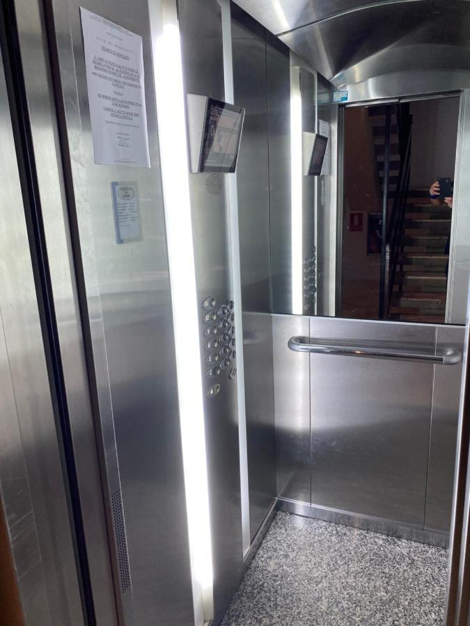 Apartment Urb Playamar 1 1st Line *